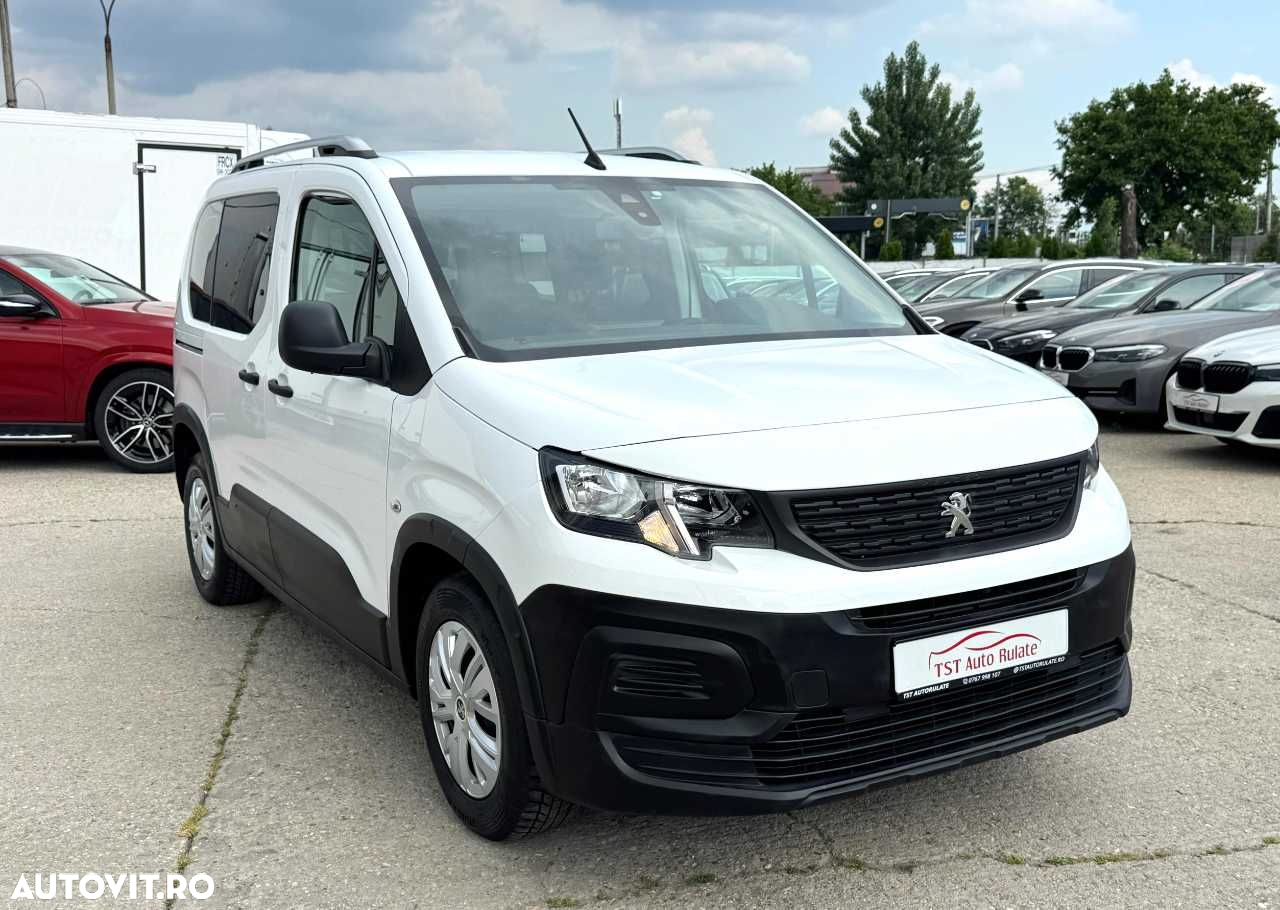 Peugeot Rifter - 12