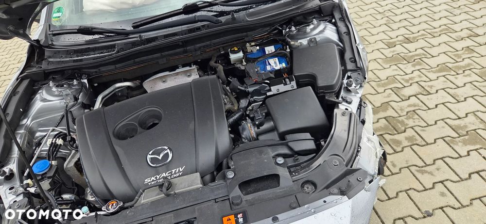 Mazda 3 2.0 Skyenergy EU6 - 9