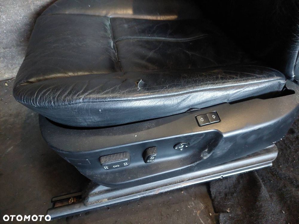 FOTELE KOMPLET LEWY PRAWY KANAPA TYŁ + BOCZKI BMW E39 SEDAN SKÓRA KOMFORTY - 16