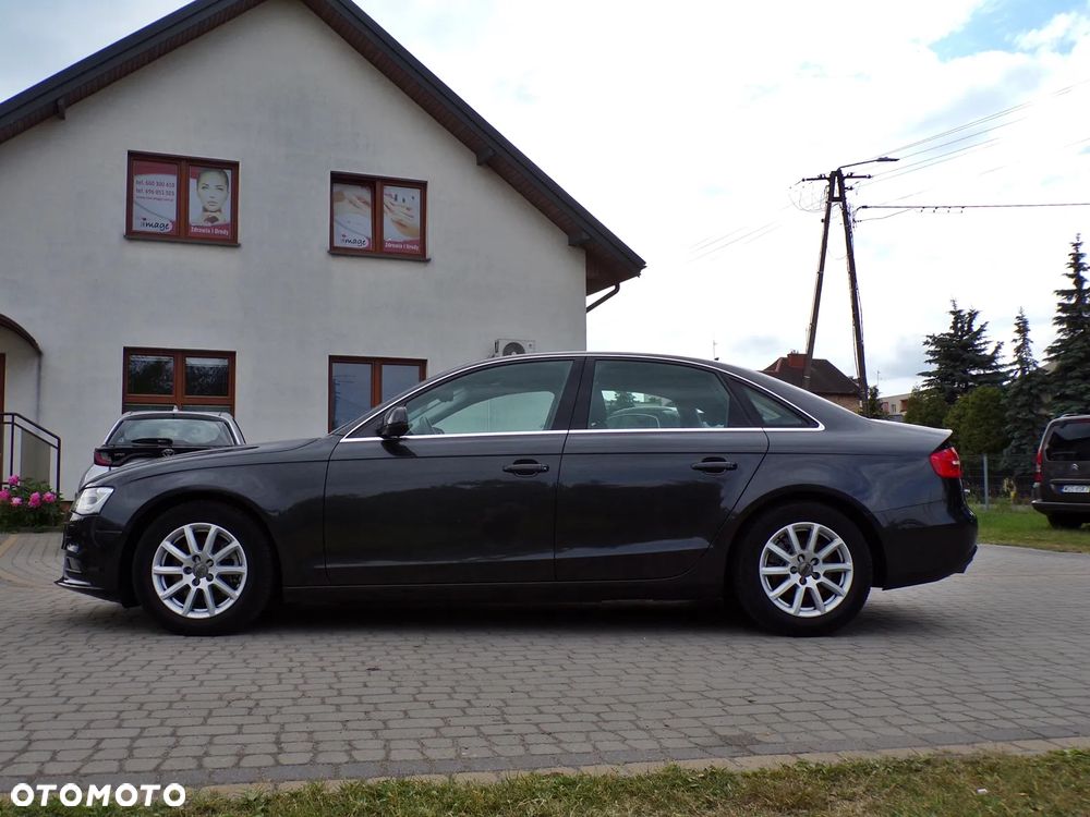 Audi A4 Limousine 2.0 TDI DPF Ambiente - 8