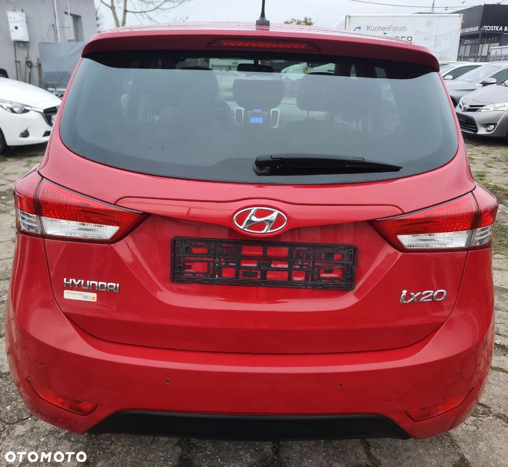 Hyundai ix20 1.4 Trend - 4