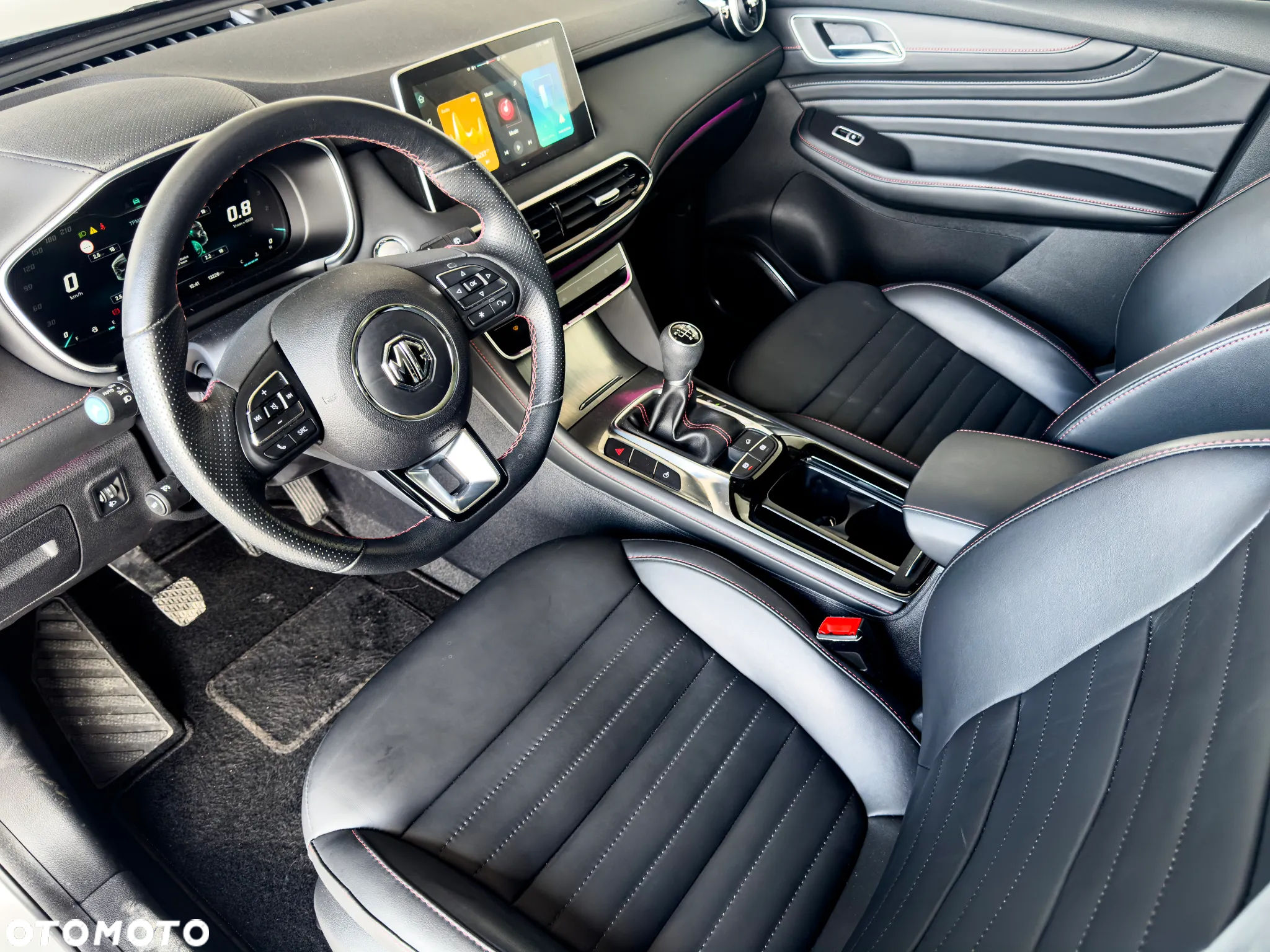 MG HS 1.5T-GDI Luxury - 12