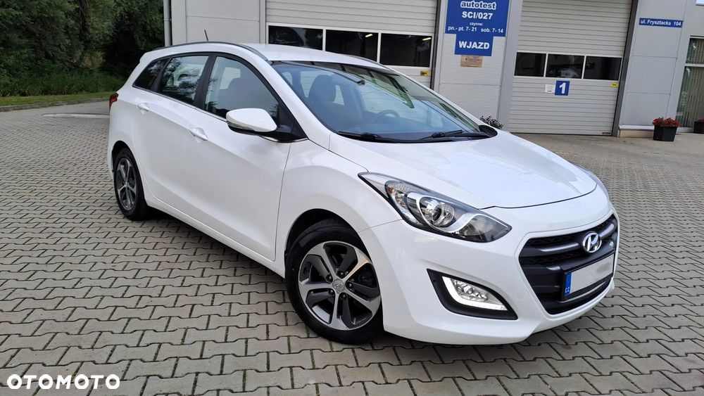 Hyundai i30 1.6 GDI Premium - 3