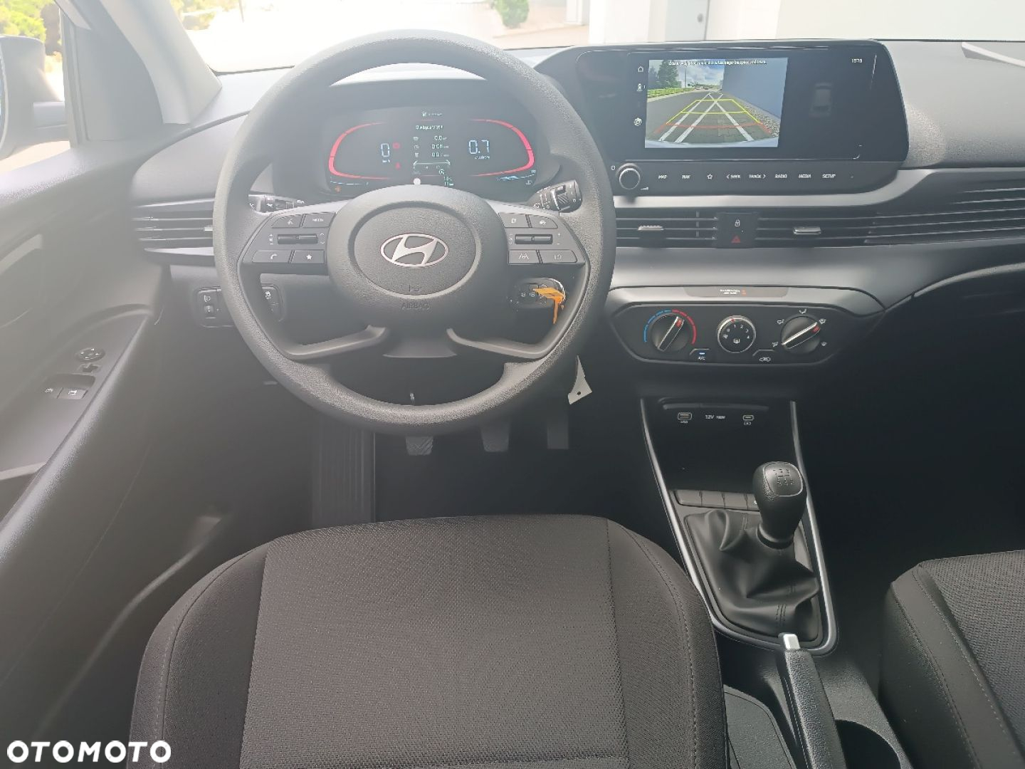 Hyundai Bayon 1.2 MPI Pure - 23