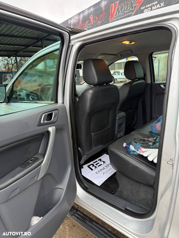 Ford Ranger Pick-Up 4x4 Cabina Dubla LIMITED Aut. - 9
