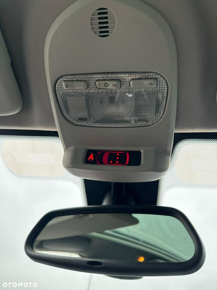 Peugeot 308 - 14