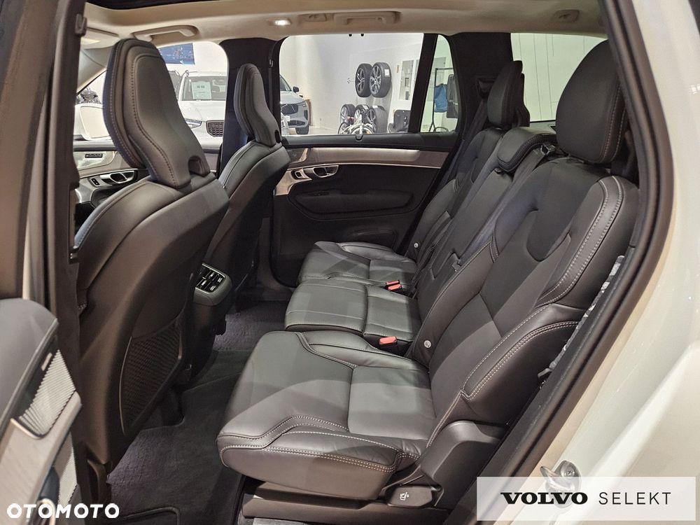 Volvo XC 90 - 29