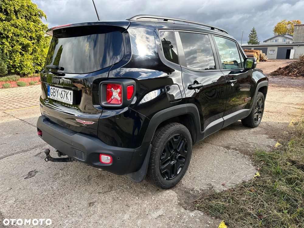 Jeep Renegade - 12