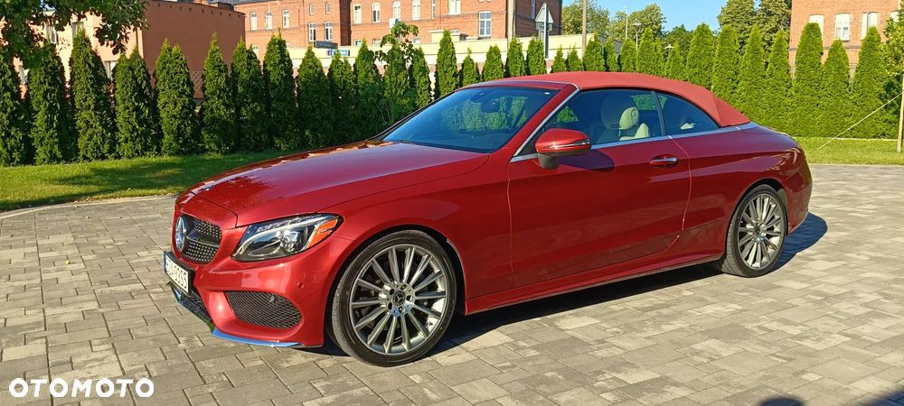Mercedes-Benz Klasa C 300 9G-TRONIC AMG Line - 13