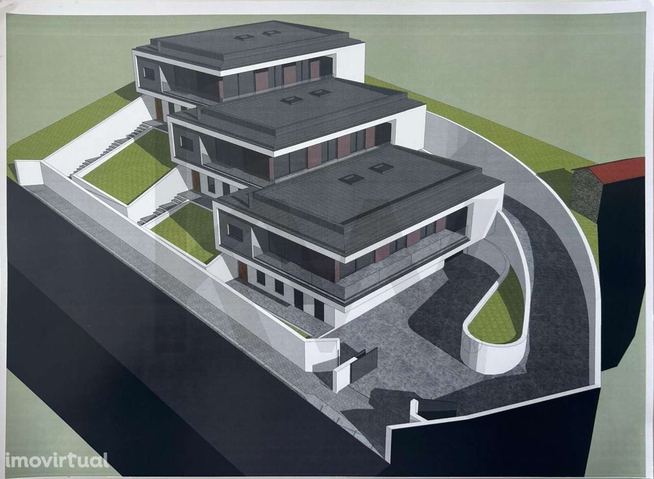 TERRENO com 2247 m2 com Projeto Aprovado para 3 Moradias T3 - Grande imagem: 2/16