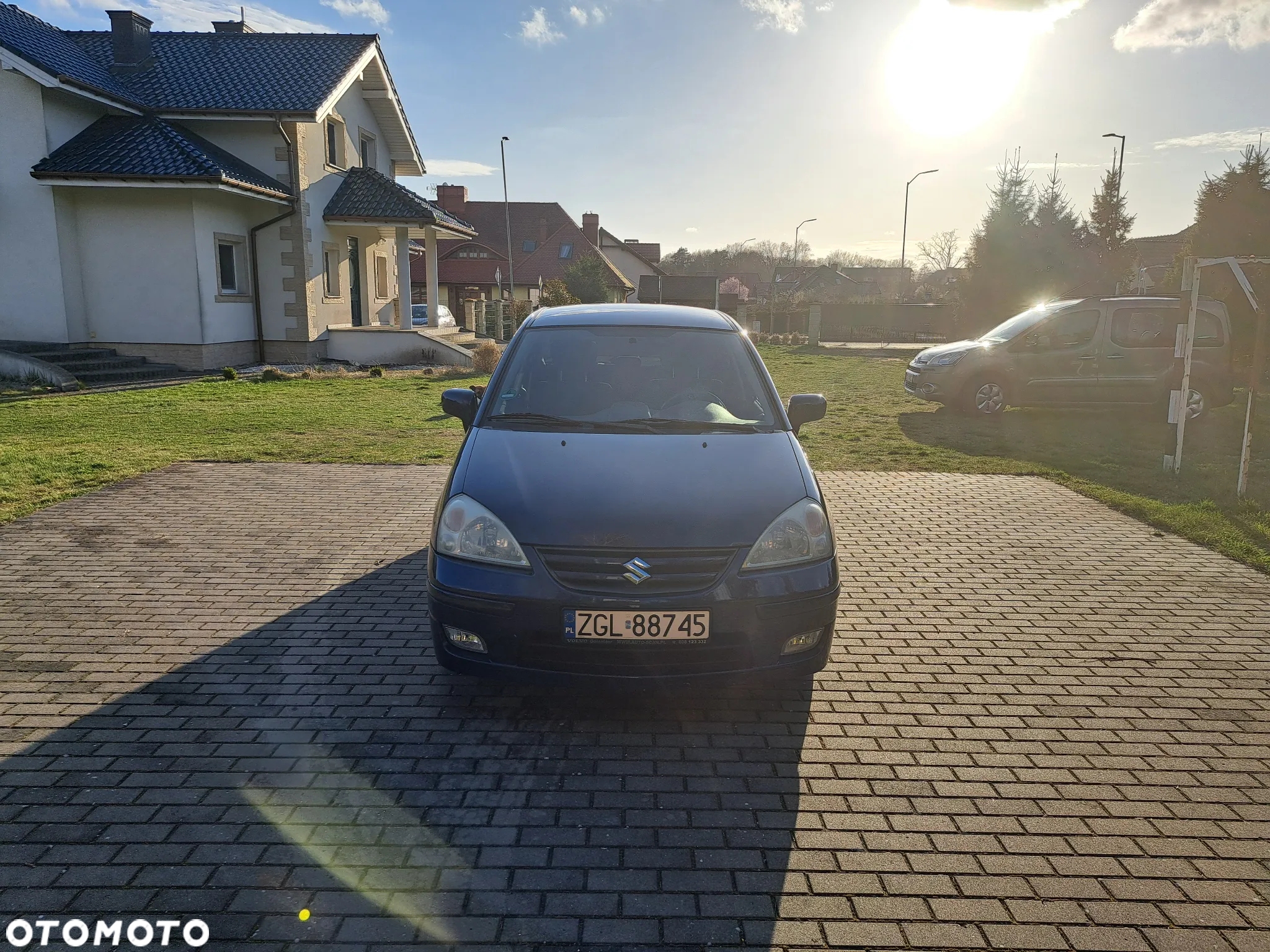 Suzuki Liana - 19
