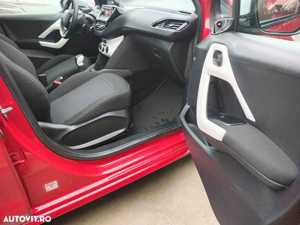 Peugeot 208 PureTech 68 Like - 16