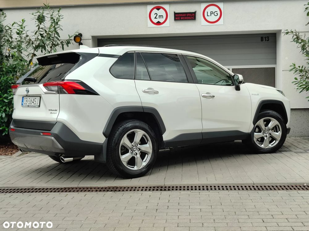 Toyota RAV4 - 12