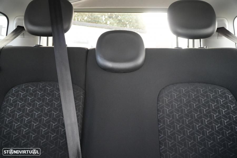 Fiat Panda 1.0 Hybrid City Cross - 12