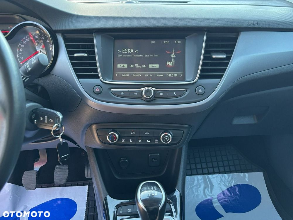 Opel Crossland - 22