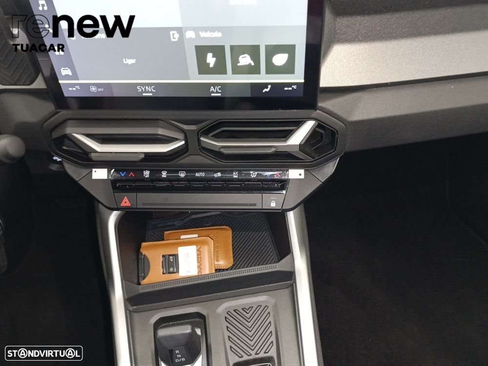 Dacia Bigster 1.8 Hybrid Journey - 17