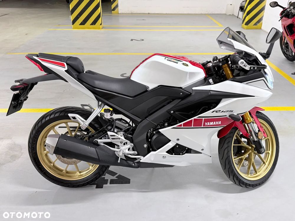 Yamaha R125 - 6