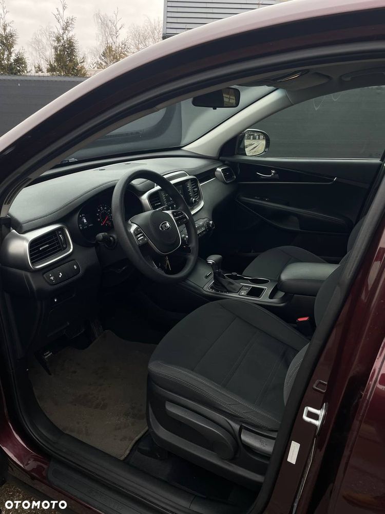 Kia Sorento 2.4 GDI 2WD Edition 7 - 11