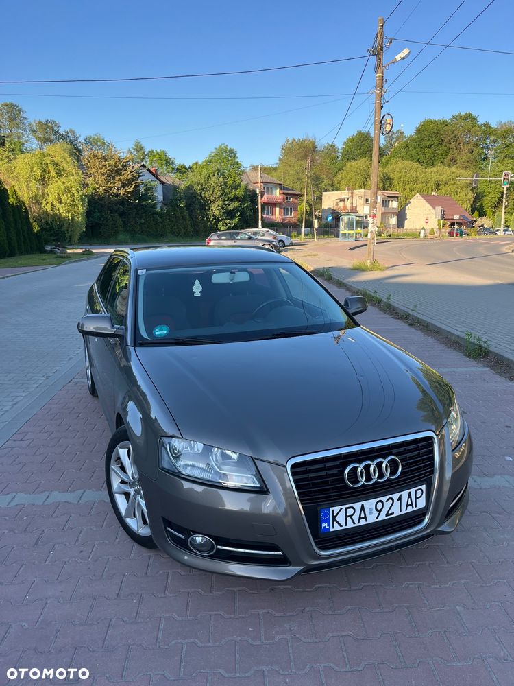 Audi A3 Sportback 2.0 TDI DPF Ambiente - 1
