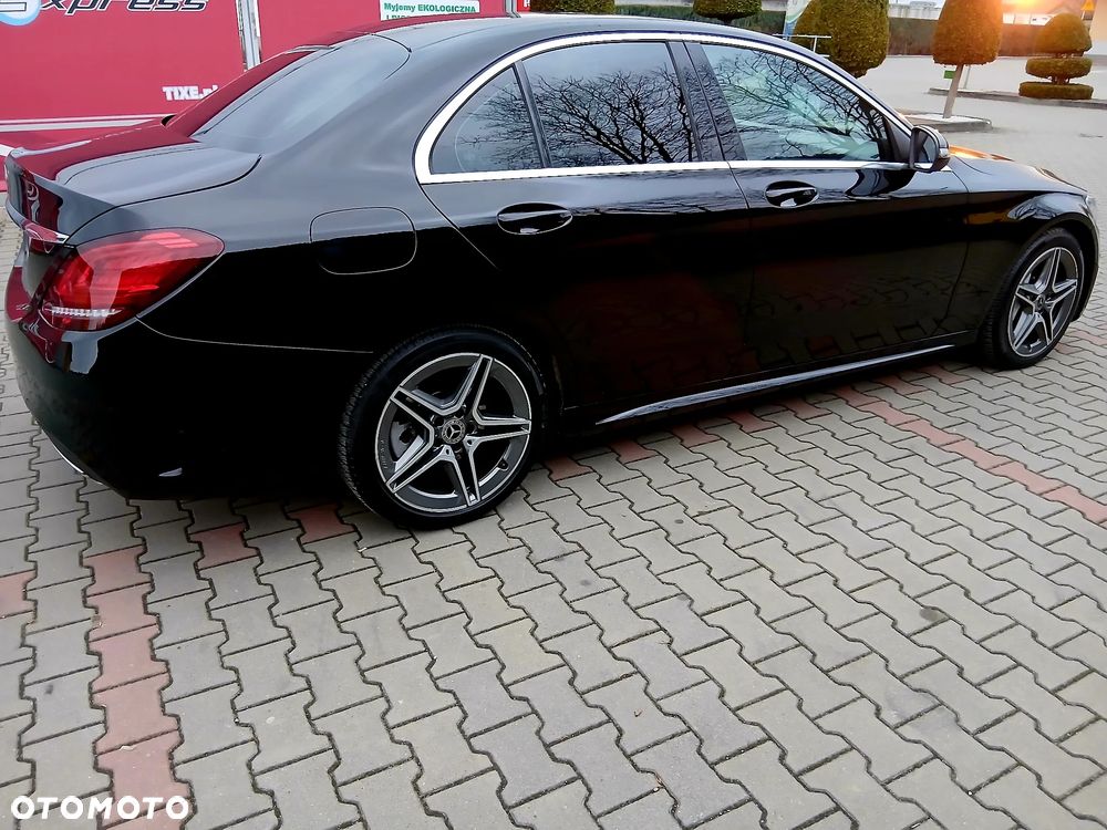 Mercedes-Benz Klasa C 180 d 9G-TRONIC AMG Line - 11