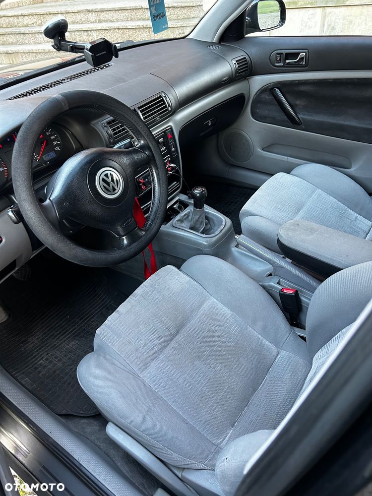 Volkswagen Passat 1.9 TDI - 7