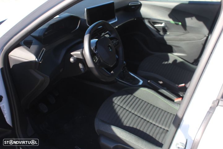 Peugeot 2008 1.2 PureTech SE Style - 7