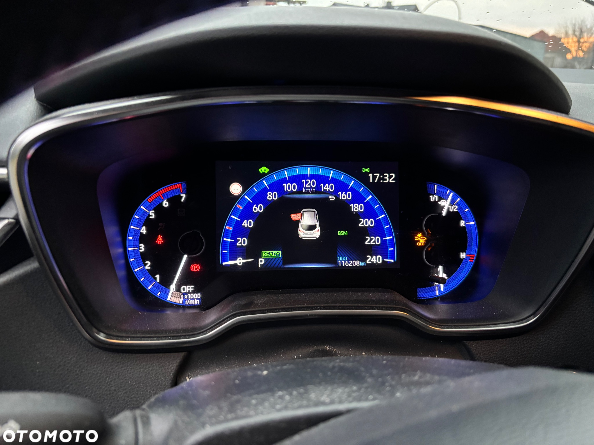 Toyota Corolla 1.8 Hybrid Club - 15