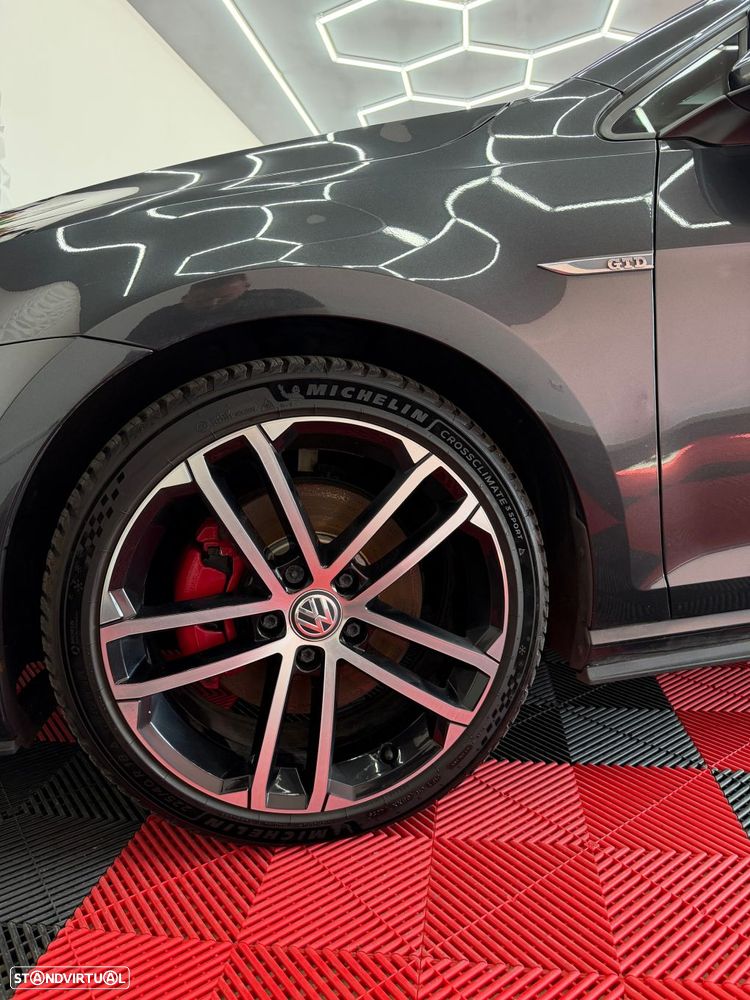 VW Golf 2.0 TDI GTD - 5