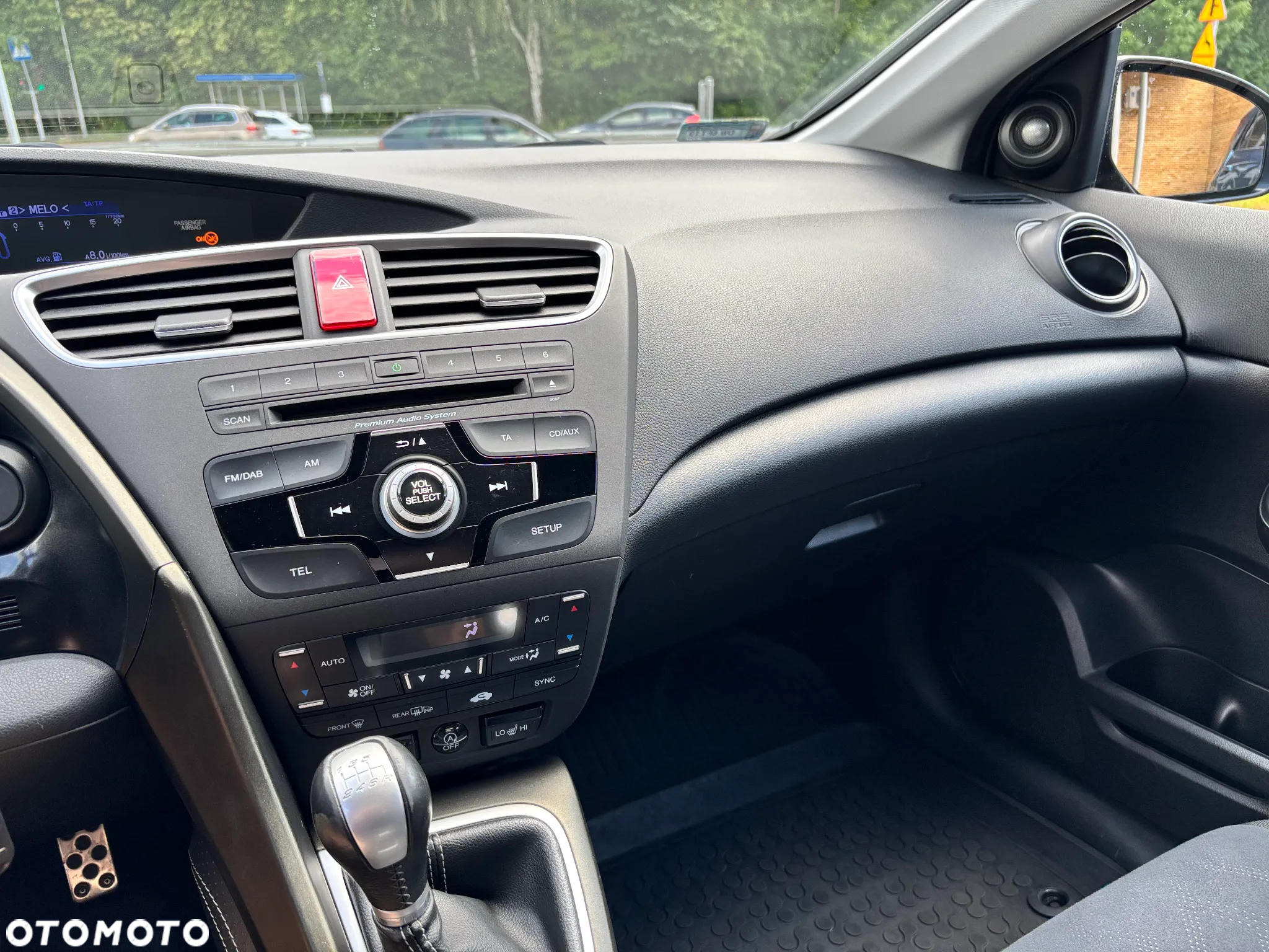 Honda Civic 1.8 Lifestyle - 11