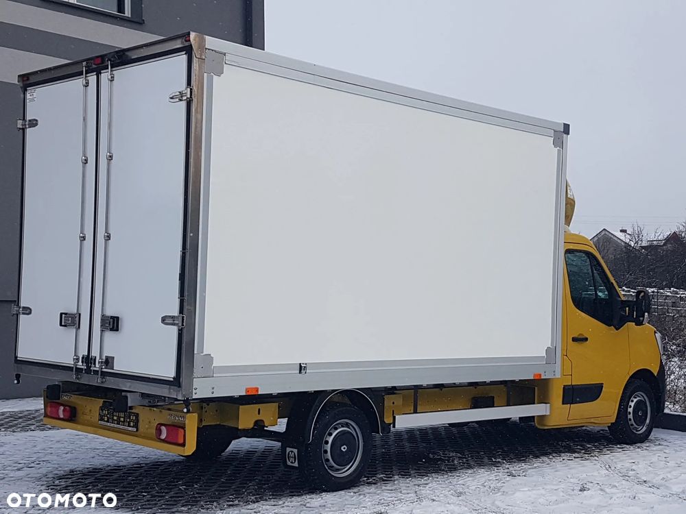 Renault MASTER KONTENER 8EP 4,22x2,23x2,23 KLIMA MANUAL KRAJOWY 6-BIEGÓW - 4