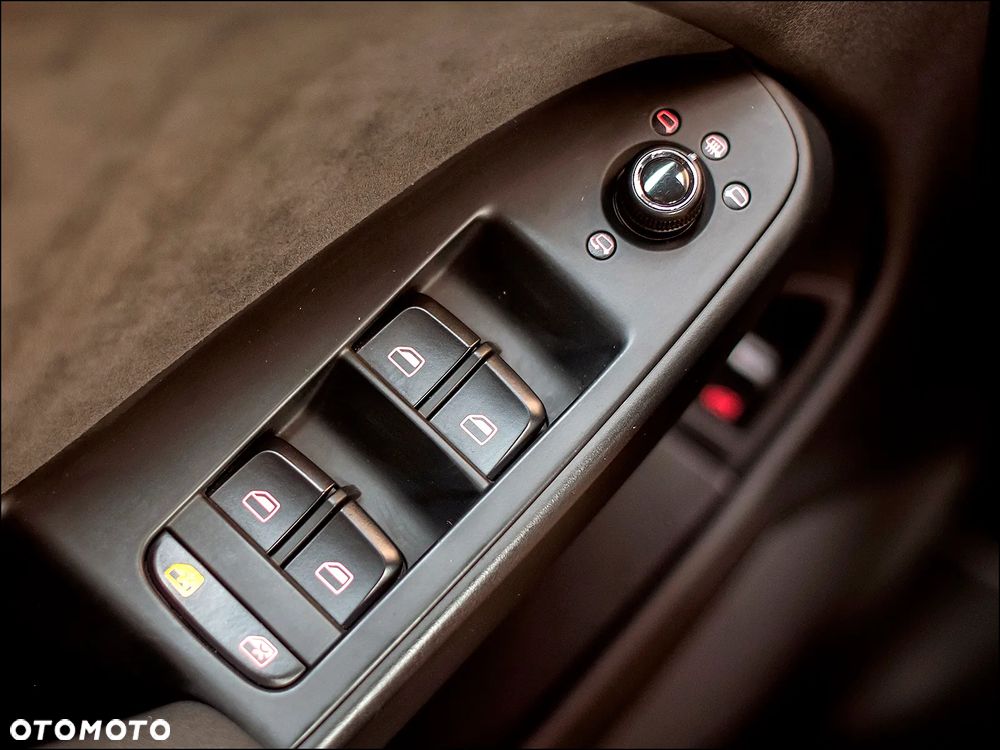 Audi A4 Limousine - 25