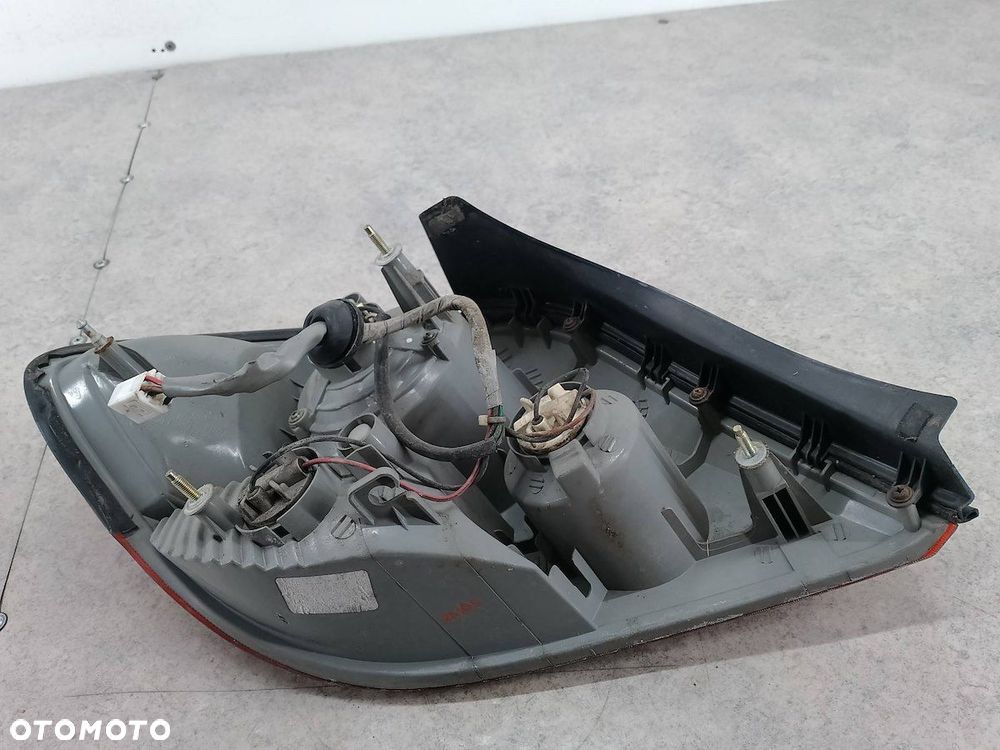 LAMPA TYLNA PRAWA HYUNDAI COUPE III 92402-2CXXX 92402-2C0 - 7