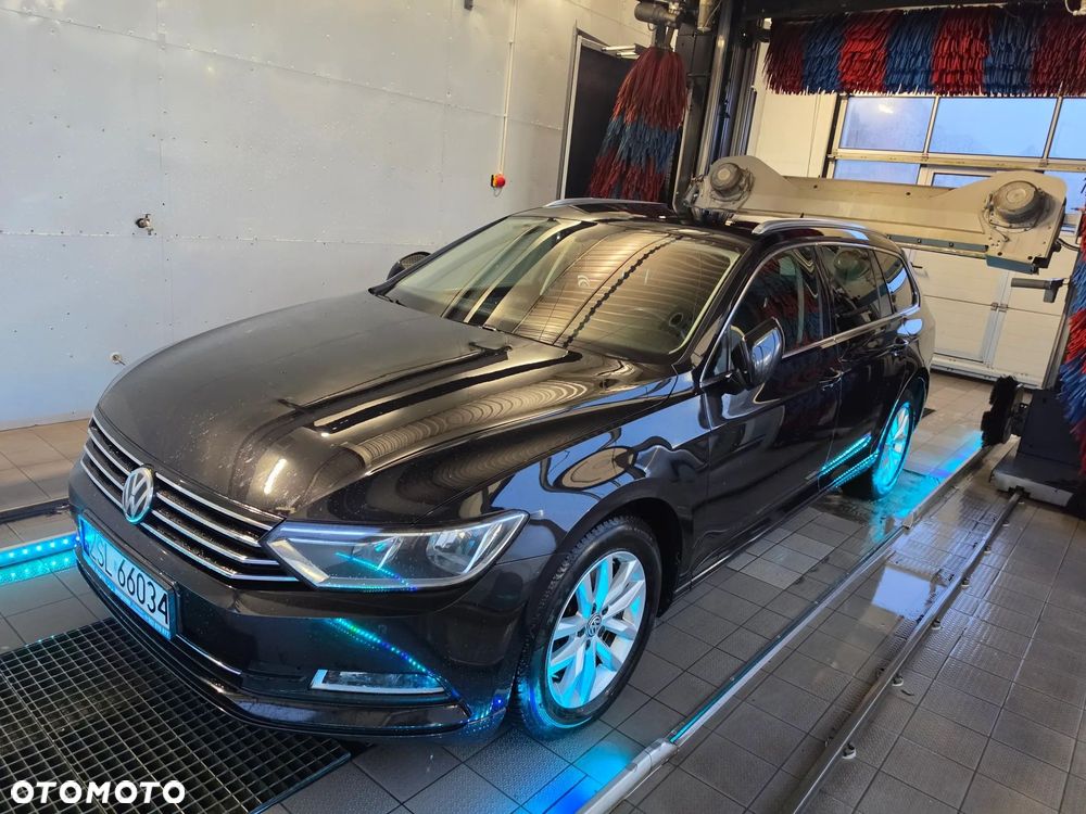Volkswagen Passat 2.0 TDI SCR DSG Business - 2