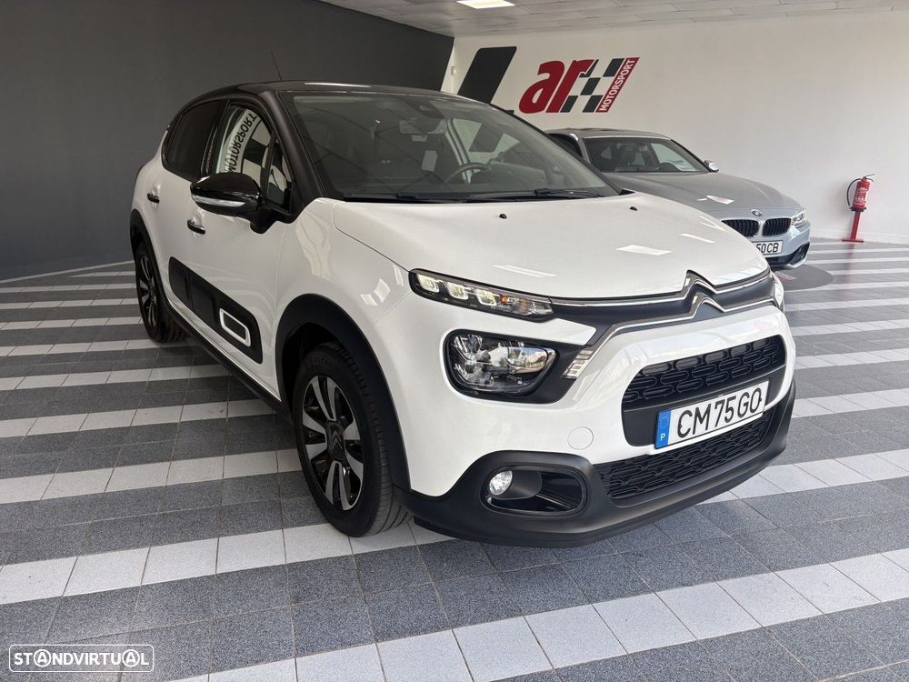 Citroën C3 1.2 PureTech Shine - 3