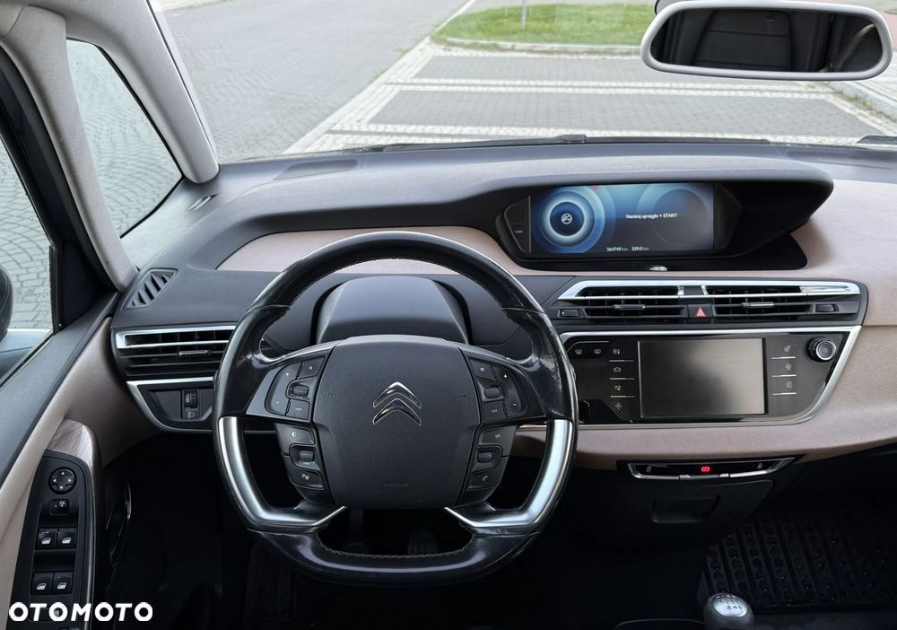 Citroën C4 Picasso - 8