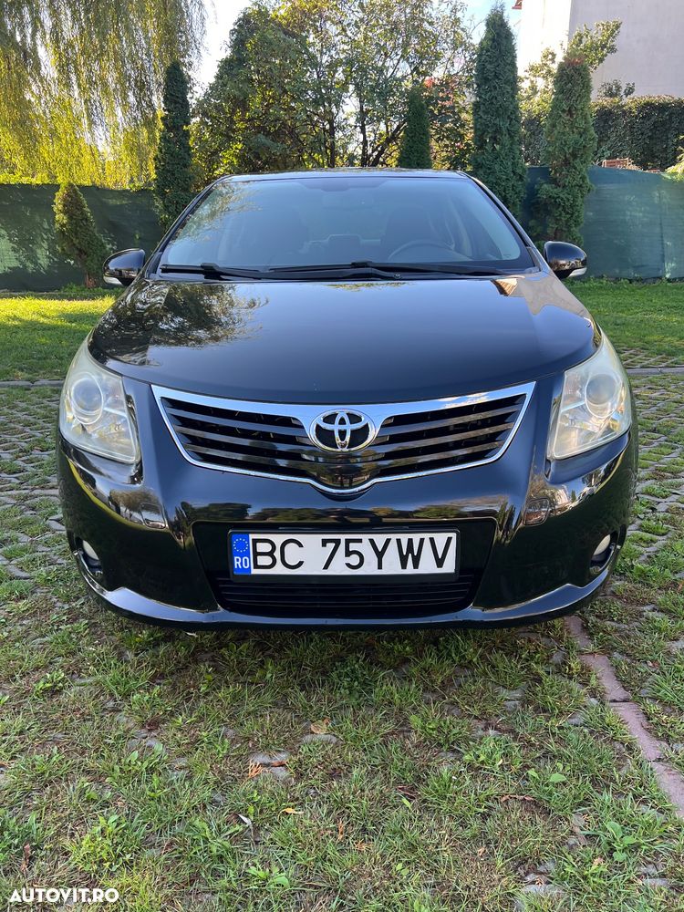 Toyota Avensis 2.0 D-4D - 1