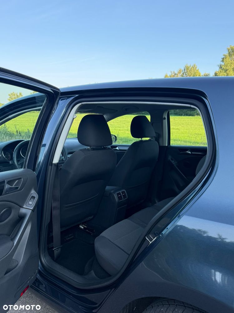 Volkswagen Golf 1.6 TDI Comfortline - 17