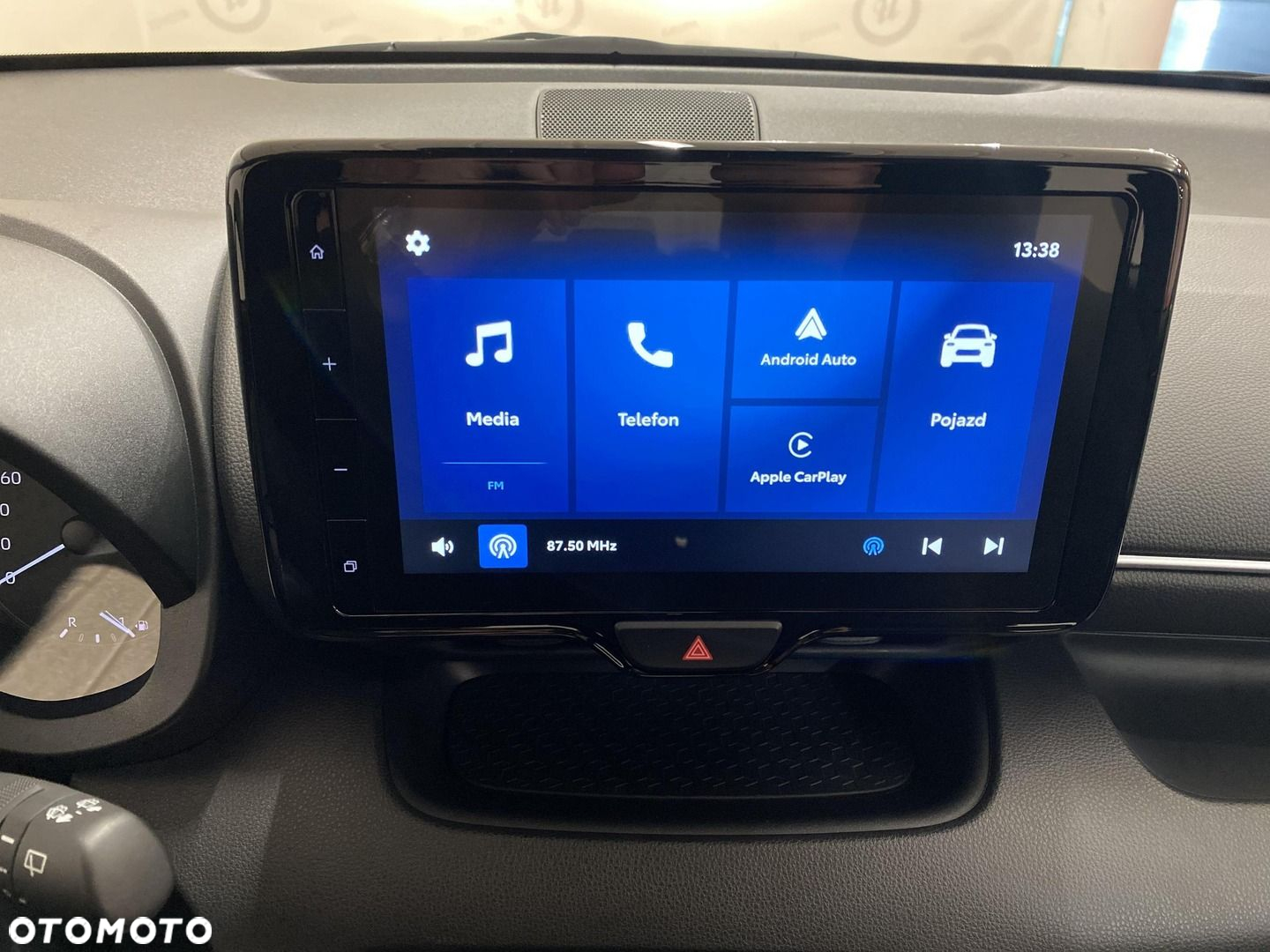 Toyota Yaris Hybrid 1.5 Comfort - 16