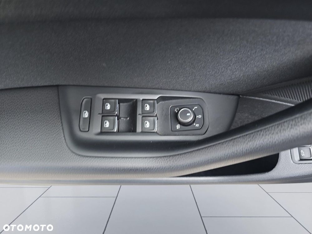 Volkswagen Passat Variant 1.4 TSI Plug-In Hybrid GTE DSG - 25