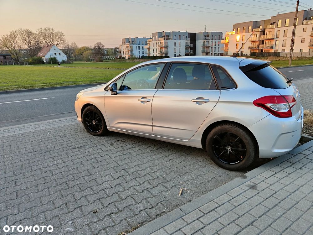 Citroën C4 1.6 VTi Seduction - 3