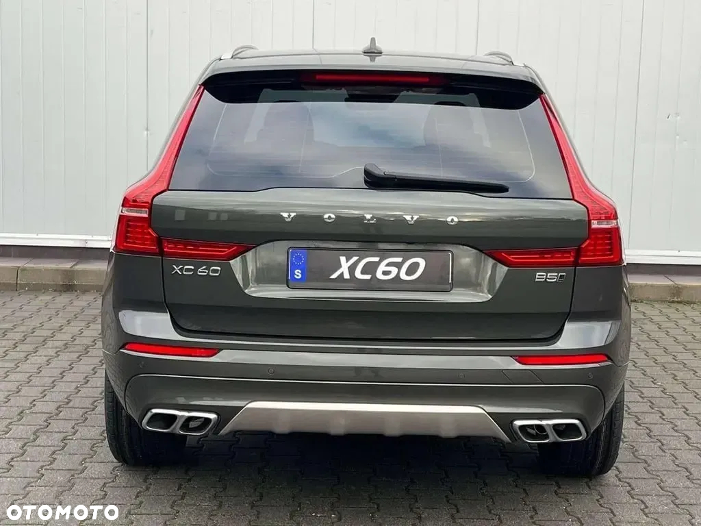 Volvo XC 60 - 8