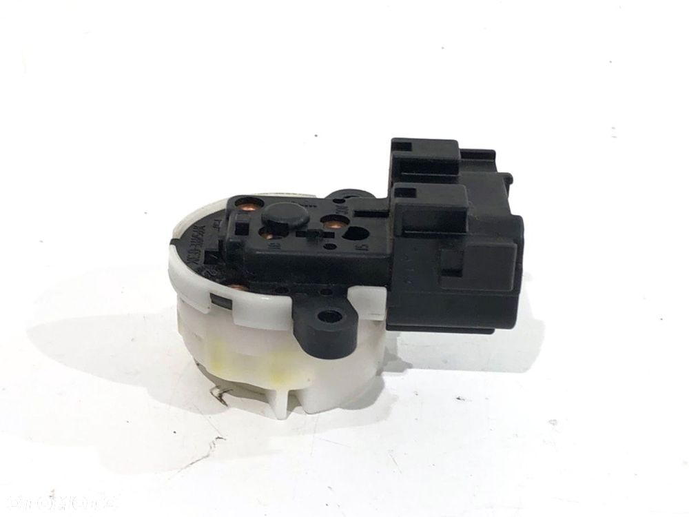 KOSTKA STACYJKI  SUZUKI SWIFT III (MZ, EZ) 2005 - 2022 1.3 (RS 413) 68 kW [92 KM] benzyna 2005 - - 2