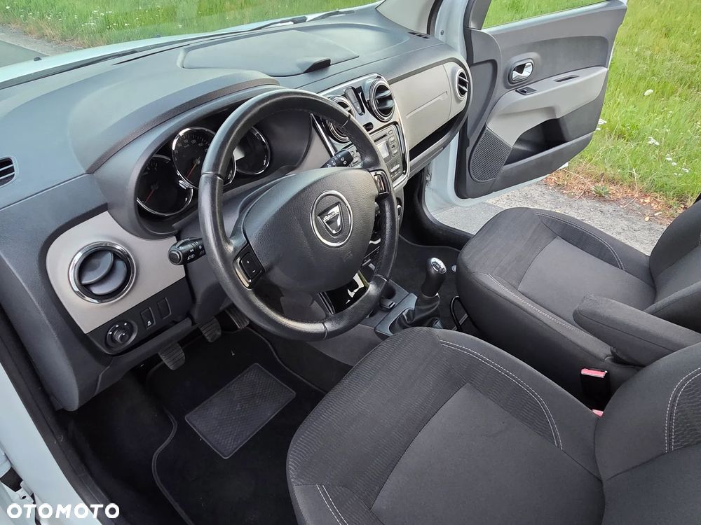 Dacia Lodgy SCe 100 Laureate - 12