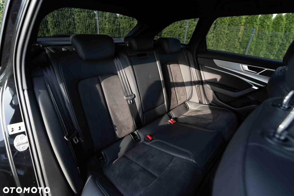 Audi A6 Avant 55 TFSI e Quattro Sport S tronic - 19