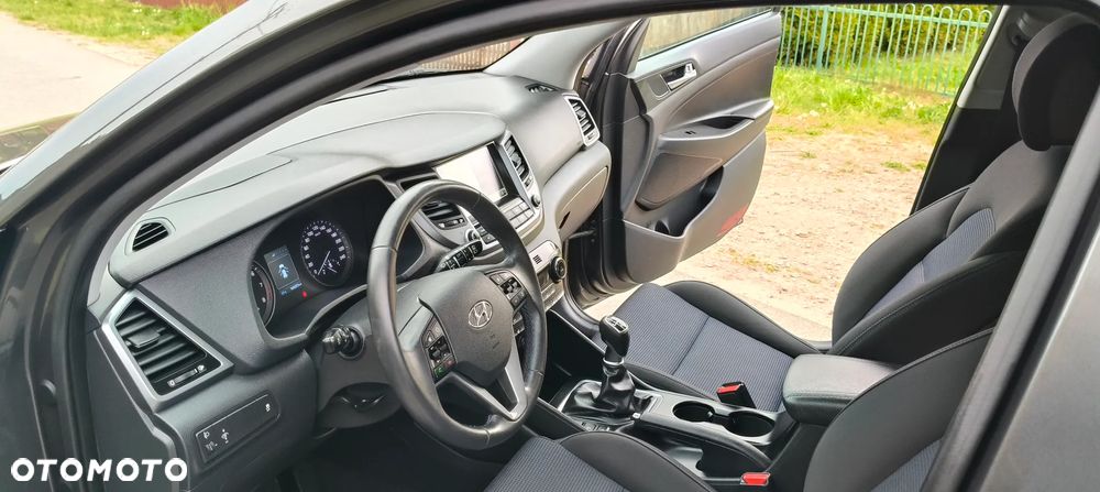 Hyundai Tucson 1.6 GDi 2WD Select - 6