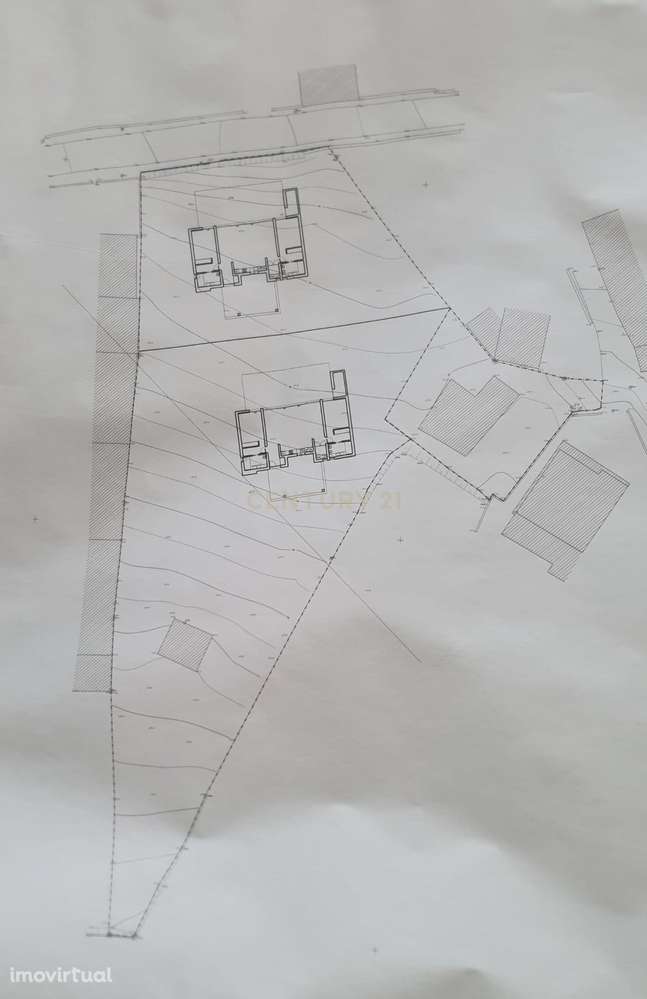 Ruína com Terreno Urbanizável em Vestiaria - Alcobaça - Grande imagem: 3/15