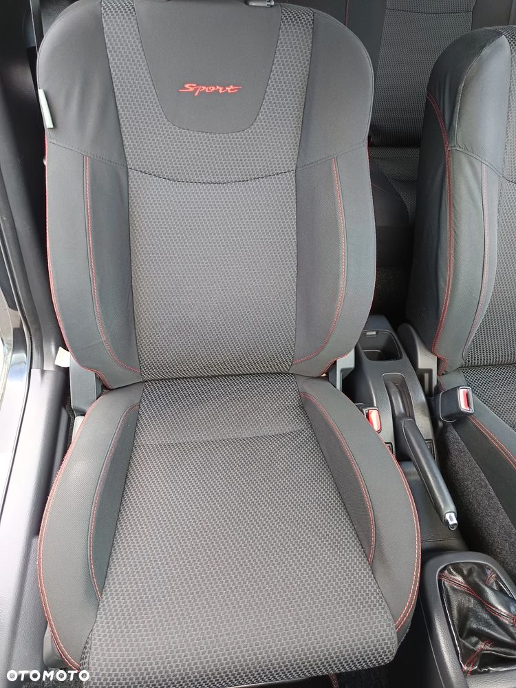 Suzuki Swift 1.6 Sport - 9