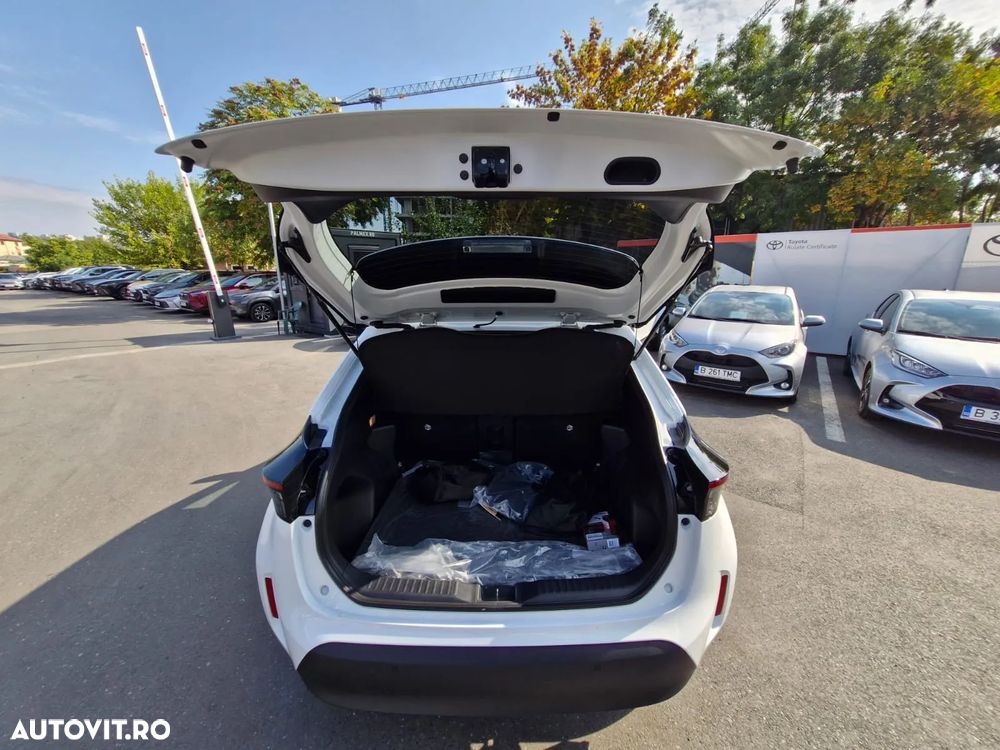 Toyota Yaris Cross 1.5 VVT-i HSD 4x2 Dynamic - 20