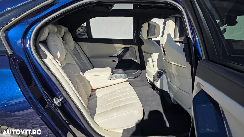 BMW Seria 7 750e xDrive AT PHEV - 10