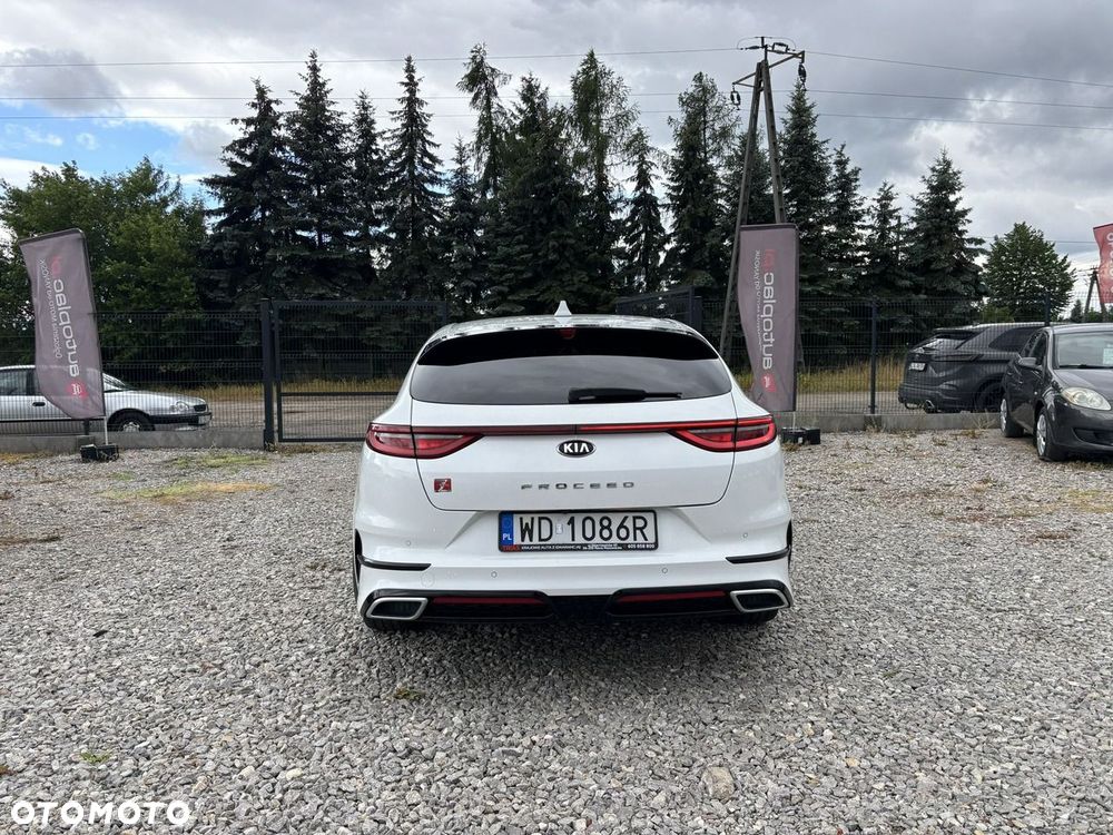 Kia ProCeed 1.4 T-GDI GT Line - 10
